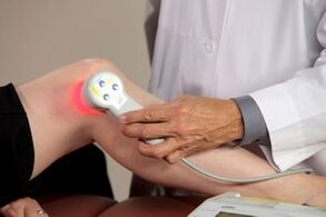 Laser treatment procedures for joint arthropathy